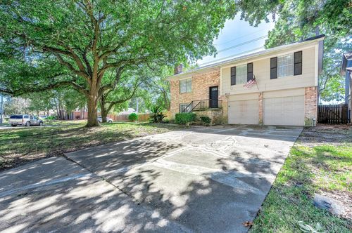 8610 Timber View Dr, Humble, TX, 77346-2304 | Card Image