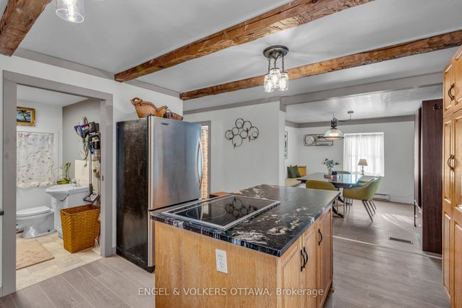 179 Church St, House other with 3 bedrooms, 2 bathrooms and 4 parking in Smiths Falls ON | Image 6
