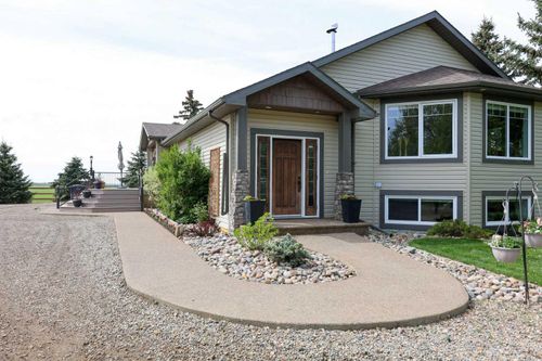 105039 Rge Road 212a, Picture Butte, AB, T0K1V0 | Card Image