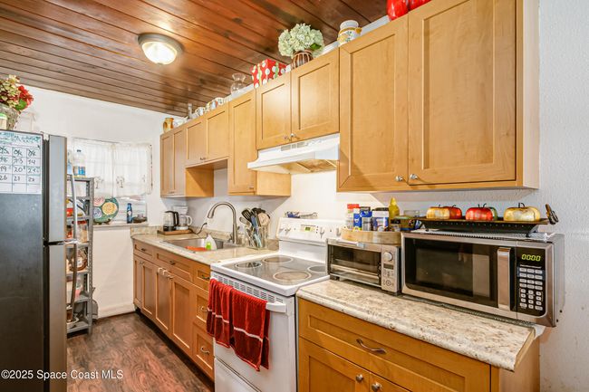 158 West Ct, Home with 4 bedrooms, 3 bathrooms and 4 parking in Melbourne FL | Image 40