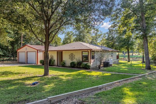 119 Memory Ln, Livingston, TX, 77351-7428 | Card Image