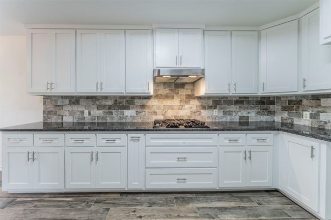 2981 Bryson Ln, House other with 3 bedrooms, 2 bathrooms and null parking in Midlothian TX | Image 6