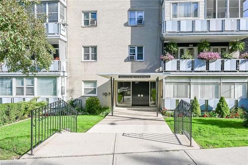 405-107 St Joseph'S Drive, Hamilton, ON, L8N2G1 | Card Image