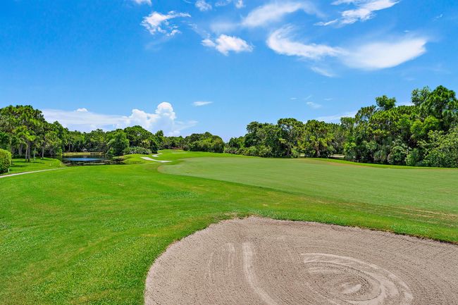 8485 Se Palm Hammock Ln, House other with 3 bedrooms, 3 bathrooms and null parking in Hobe Sound FL | Image 45