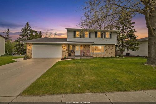 413 S Good Hope Road, DE PERE, WI, 54115 | Card Image
