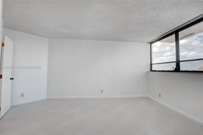 APT-401 - 1750 N Congress Ave, Condo with 2 bedrooms, 2 bathrooms and null parking in West Palm Beach FL | Image 17