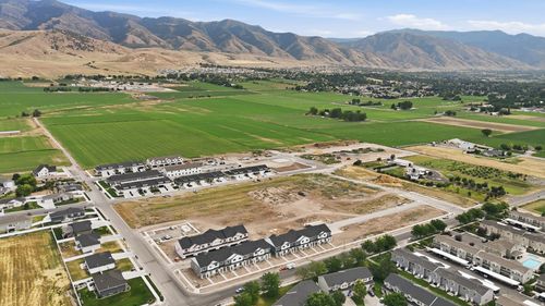 4-817 S 270 E, Smithfield, UT, 84335-2411 | Card Image