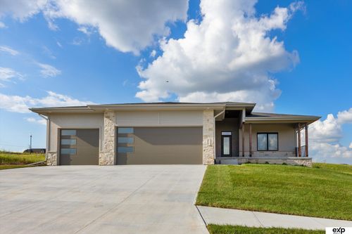 5613 N 199th St, Elkhorn, NE, 68022-5083 | Card Image