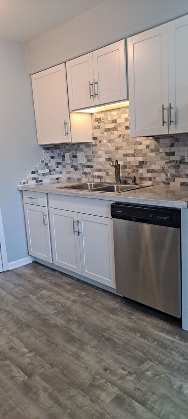 1083 Southgate Rd, Townhouse with 2 bedrooms, 3 bathrooms and 1 parking in New Lenox IL | Image 4