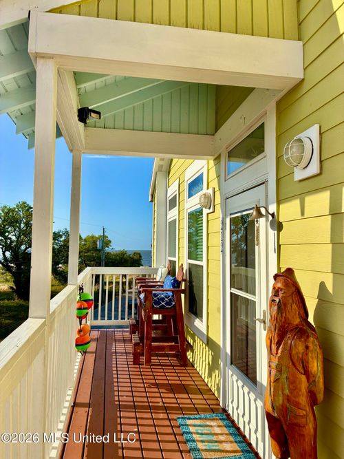 apt-212-1515 E Beach Blvd, Pass Christian, MS, 39571-4906 | Card Image