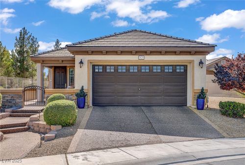 5829 Summit Greens St, North Las Vegas, NV, 89081-5242 | Card Image