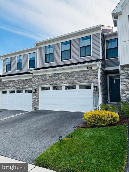 257 Junction Rd, MEDIA, PA, 19063-2164 | Card Image
