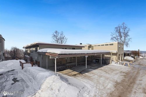 727 N St, Anchorage, AK, 99501-3226 | Card Image