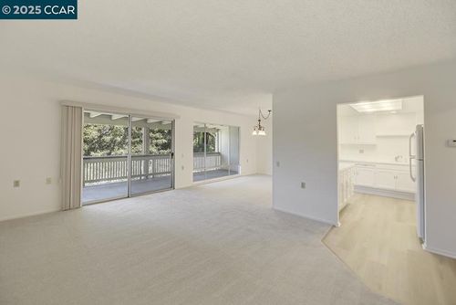 apt-3-1200 Oakmont Dr, Walnut Creek, CA, 94595-2431 | Card Image