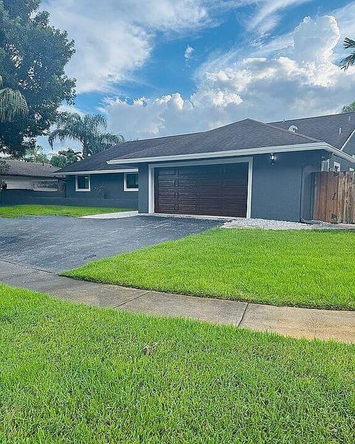 1630 Nw 118th Ave, Pembroke Pines, FL, 33026-2544 | Card Image