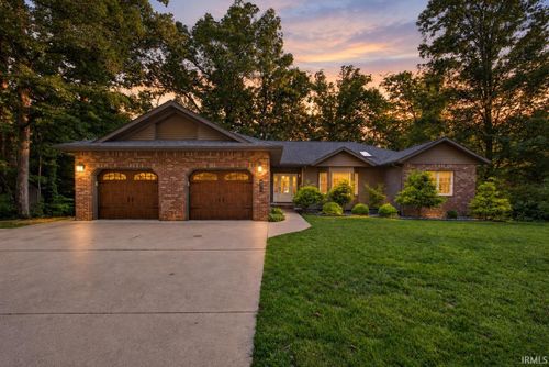 4313 W Moss Lane, Bloomington, IN, 47403-9040 | Card Image