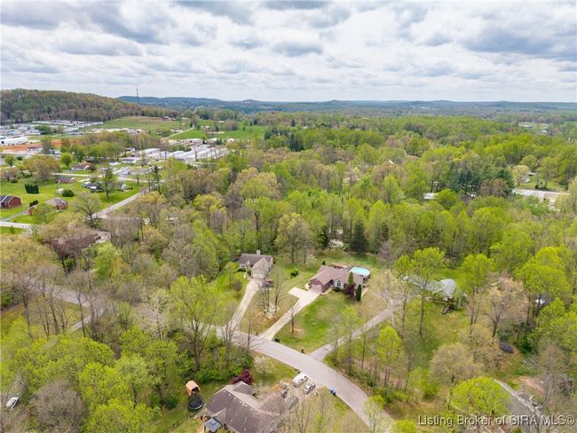 1475 Cedar Ln Nw, Home with 3 bedrooms, 3 bathrooms and null parking in Corydon IN | Image 49