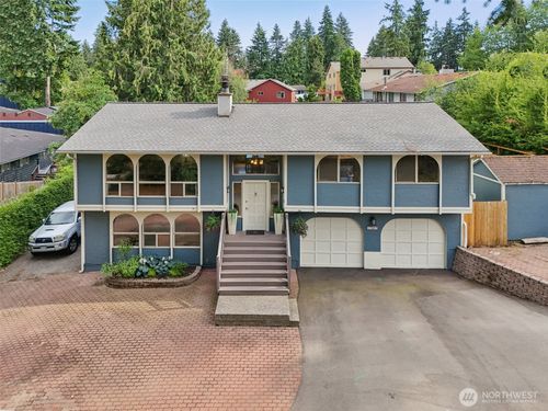 17837 Ashworth Ave N, Shoreline, WA, 98133-5018 | Card Image