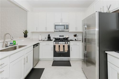 14819-14819 White Pearl Rd, PUNTA GORDA, FL, 33982-2752 | Card Image