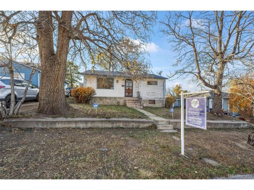 649 Perry St, Denver, CO, 80204-3043 | Card Image