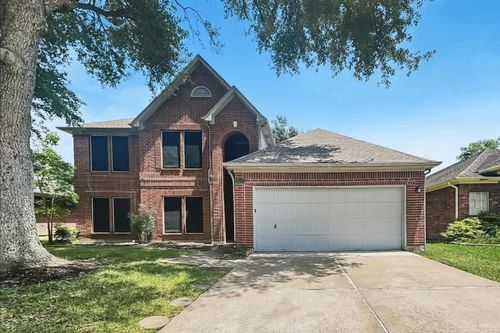 1011 Wentworth Dr, Pearland, TX, 77584-2335 | Card Image