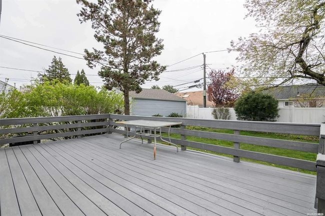 39 Cambria Rd, House other with 3 bedrooms, 2 bathrooms and null parking in Syosset NY | Image 6