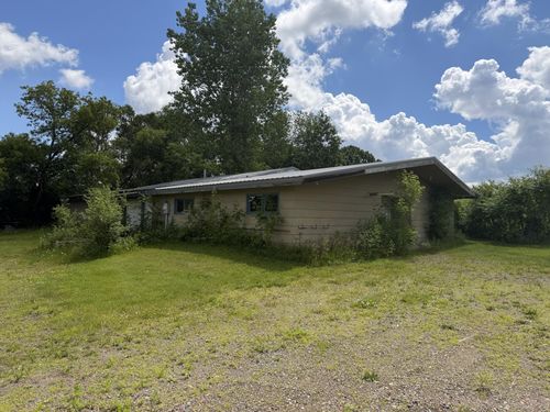 102 Clinton St S, Almena, WI, 54805-7127 | Card Image