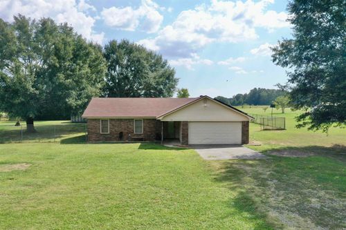 50 Brown Rd, Vilonia, AR, 72173-9490 | Card Image