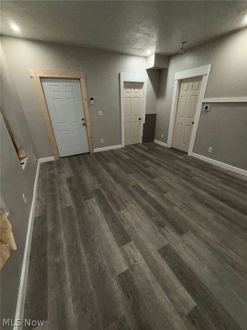 255 Cross Street, Akron, OH, 44311 | Card Image