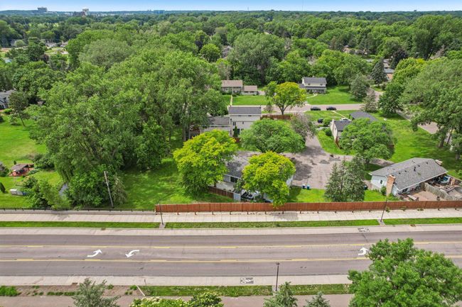 59-web-or-mls-Douglas Dr N-1806-059.jpg | Image 59