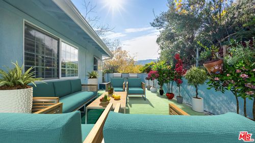9631 Crystal View Dr, Tujunga, CA, 91042 | Card Image