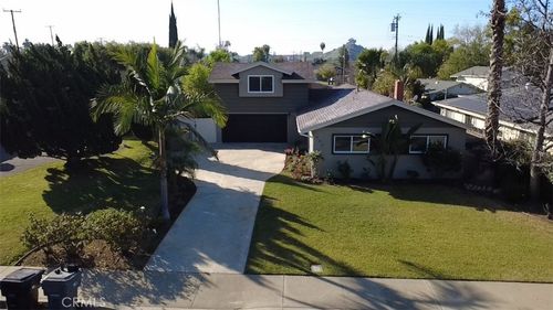 906 Majella Ave, La Verne, CA, 91750-4722 | Card Image