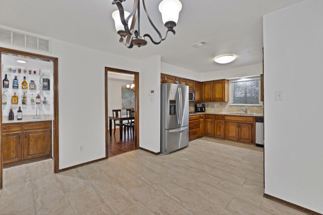 1614 Shadow Moss Way, House other with 3 bedrooms, 3 bathrooms and null parking in Carrollton TX | Image 10