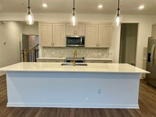 unit-203-2725 Woodall Dr, Cedar Park, TX, 78613-1903 | Card Image