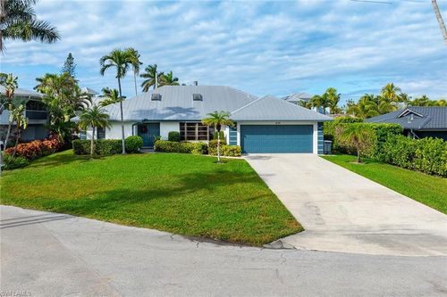 1634 Bonita Ct, NAPLES, FL, 34102 | Card Image