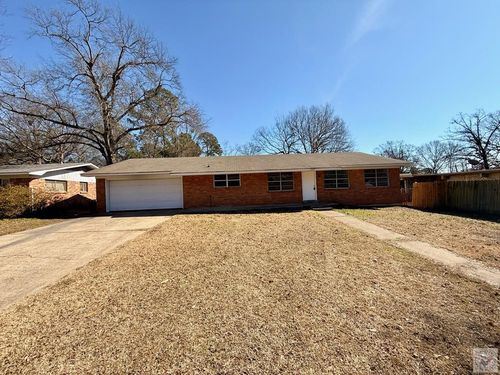 3304 Barkwood St, Texarkana, TX, 75501-2713 | Card Image