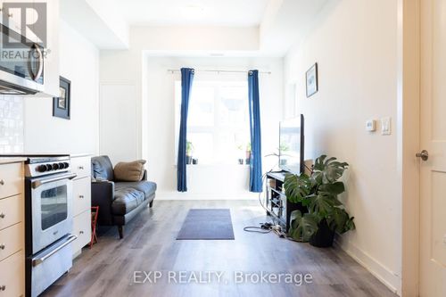 101-110 Fergus Ave, Kitchener, ON, N2A0K9 | Card Image