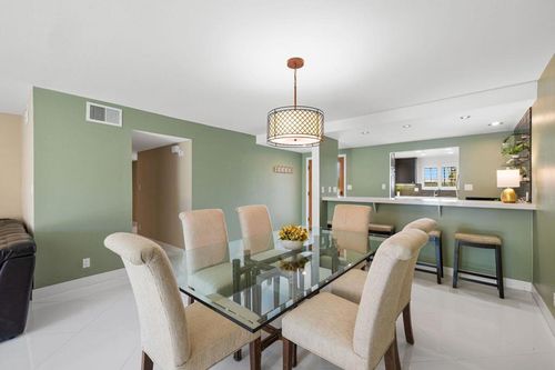 72915 Homestead Rd, Palm Desert, CA, 92260-6584 | Card Image