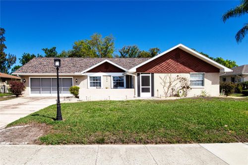 203 Amesbury Cir, SUN CITY CENTER, FL, 33573-5802 | Card Image