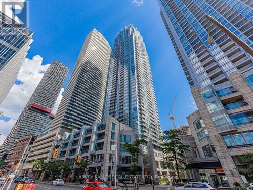 504-2191 Yonge St, Toronto, ON, M4S3H8 | Card Image