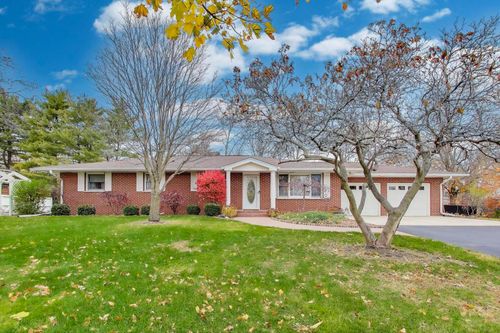 5161 Us Highway 34, Oswego, IL, 60543-8951 | Card Image