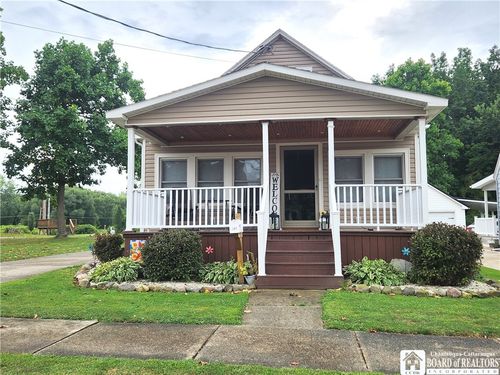 267 King St, Dunkirk, NY, 14048-3020 | Card Image