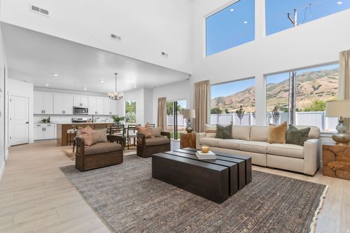 20-1324 W 2350 S, Brigham City, UT, 84302 | Card Image