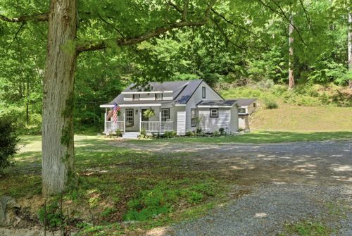 325 Baggett Rd, Ringgold, GA, 30736-3315 | Card Image