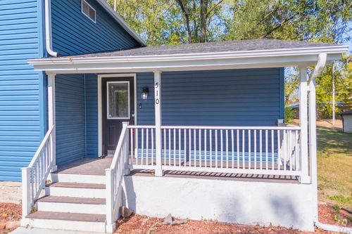 510 E Elm St, Chatsworth, IL, 60921-7511 | Card Image