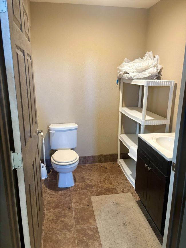 106 E Brown St, Home with 0 bedrooms, 0 bathrooms and null parking in Ennis TX | Image 17