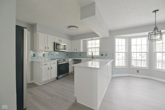 11212 Bayridge Cir E, House other with 4 bedrooms, 3 bathrooms and null parking in Indianapolis IN | Image 10
