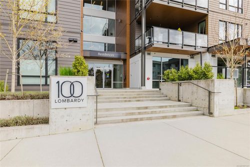 402-100 Lombardy St, Parksville, BC, V9P0G4 | Card Image