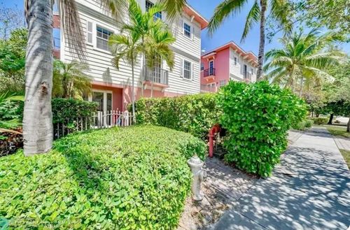 201-3213 Ne 5th St, Pompano Beach, FL, 33062-4751 | Card Image