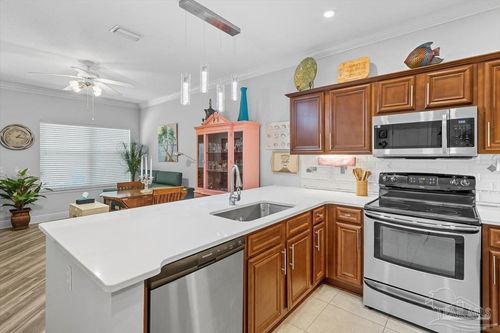 2212 Hadleigh Hills Ct, Navarre, FL, 32566-3393 | Card Image